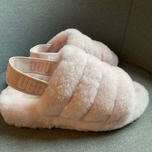 Ugg baby pink slippers size 6